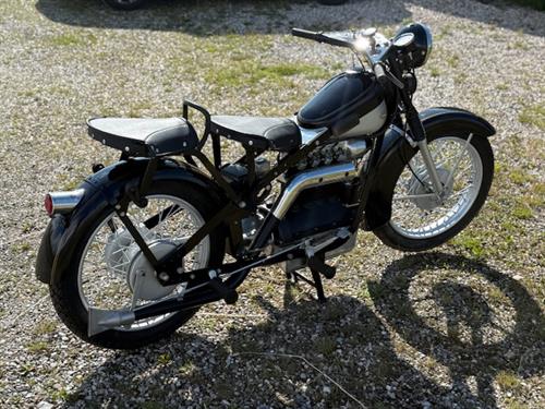 1954 Nimbus renoveret 